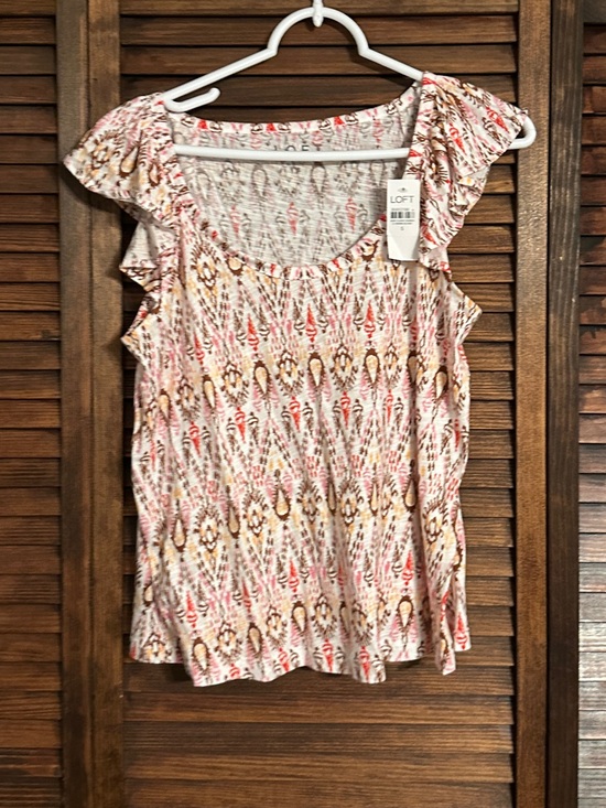 LOFT Tops - NWT - LOFT Pink and Cream Ikat Flutter Sleeve Cotton Tee